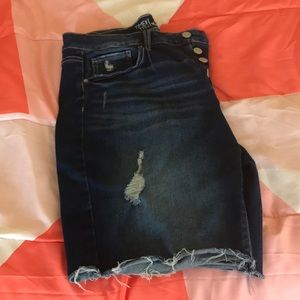 women high rise  jean shorts